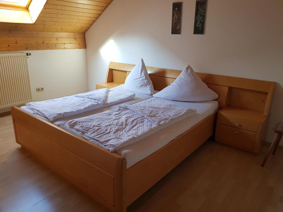 Duschlwirt Hotell Ampfing Eksteriør bilde